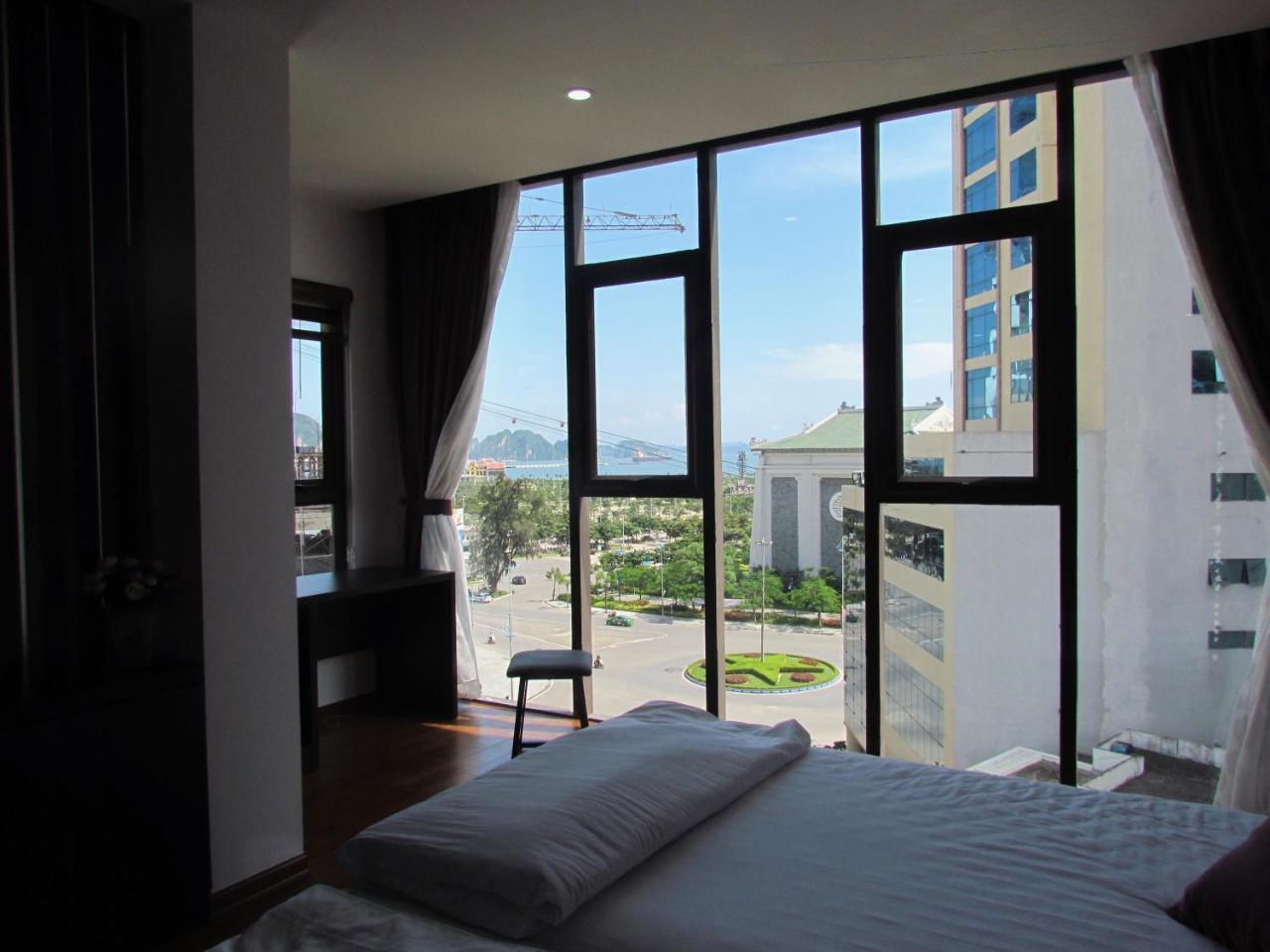 Ivy Hotel Ha Long Exterior foto
